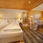 فندق Petersboden 4*