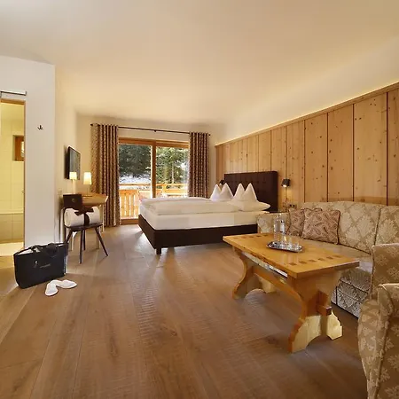 Petersboden 4* Lech