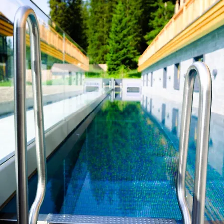 Hotel Petersboden 4*