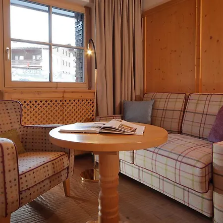 Petersboden Hotel Lech