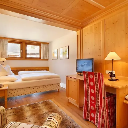 Petersboden 4* Lech